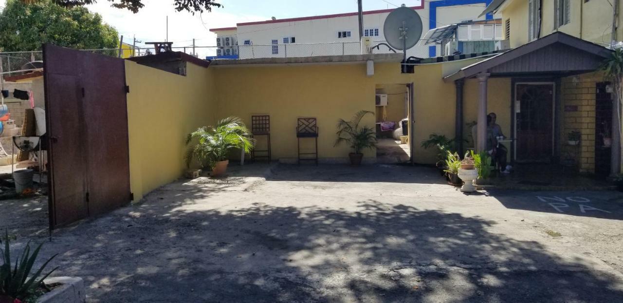 Kingston Hideaway Apartman Kültér fotó